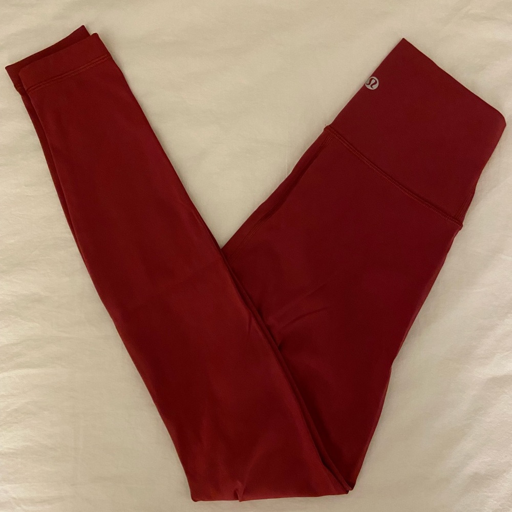 LULULEMON sz 2 28” WU high rise luxtreme in Chianti